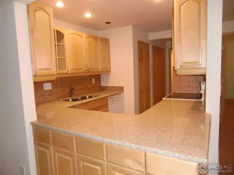 6435 Outrigger Ct, Boulder, CO 80301 photo 11