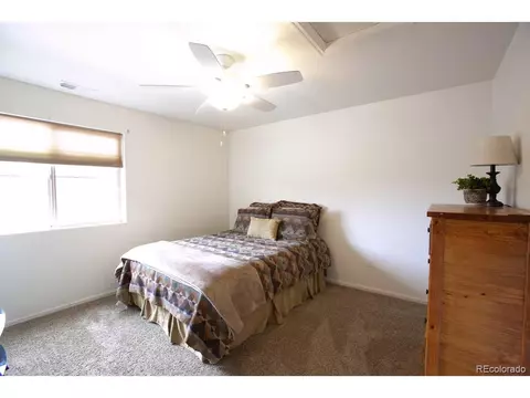 18709 E 47th Dr, Denver, CO 80249 photo 33