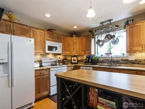 125 Huron Ct, Boulder, CO 80303 photo 2