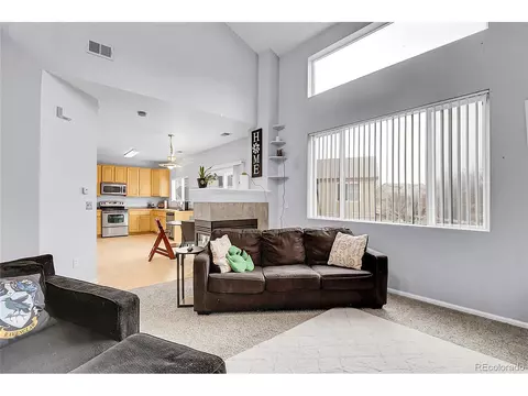 Undisclosed, Aurora, CO 80012 photo 15