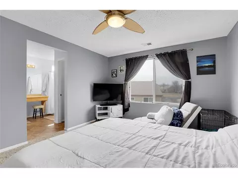 Undisclosed, Aurora, CO 80012 photo 33