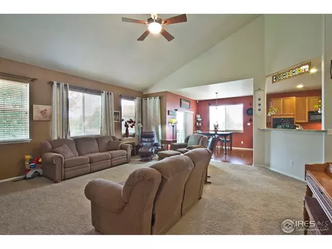 6715 Tenderfoot Ave, Firestone, CO 80504 photo 10