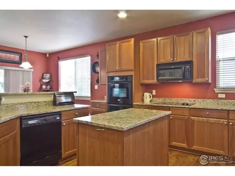 6715 Tenderfoot Ave, Firestone, CO 80504 photo 6