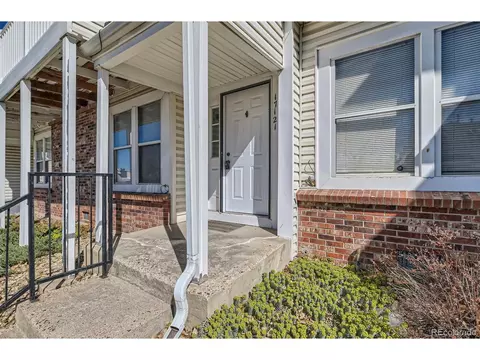 17121 E Ford Dr, Aurora, CO 80017