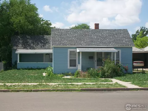 421 Oak St, Sterling, CO 80751 photo 1