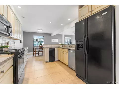 8259 E Otero Cir, Centennial, CO 80112 photo 13