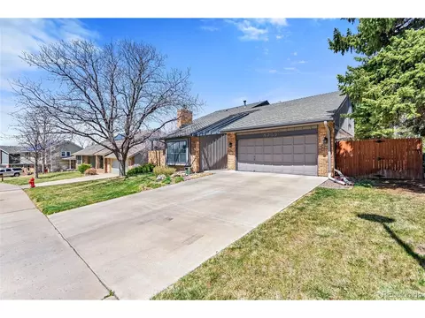 8259 E Otero Cir, Centennial, CO 80112 photo 3
