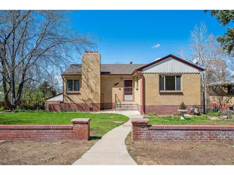 3831 S Fox St, Englewood, CO 80110