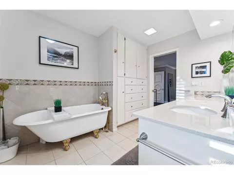 4032 S Olive St, Denver, CO 80237 photo 21