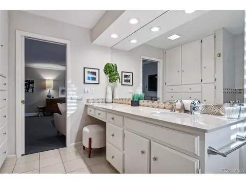 4032 S Olive St, Denver, CO 80237 photo 22