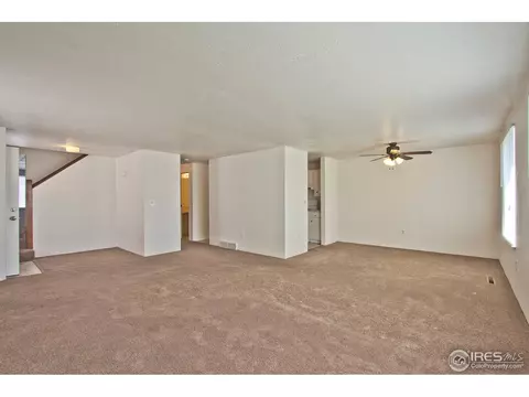724 Eldora Pl, Longmont, CO 80504 photo 3