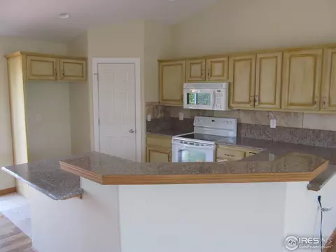 430 Sorrel Dr, Windsor, CO 80550 photo 3