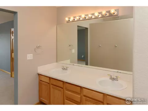 137 Becker Cir, Johnstown, CO 80534 photo 16