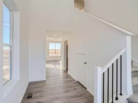 673 Heartland Dr, Bennett, CO 80102 photo 5