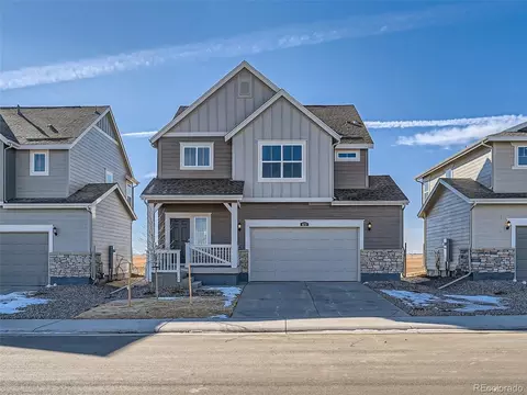673 Heartland Dr, Bennett, CO 80102