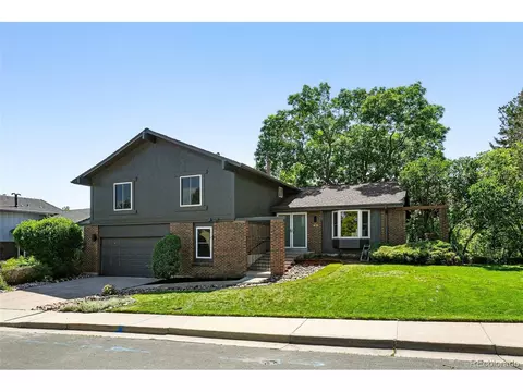 5616 S Kenton Ct, Englewood, CO 80111