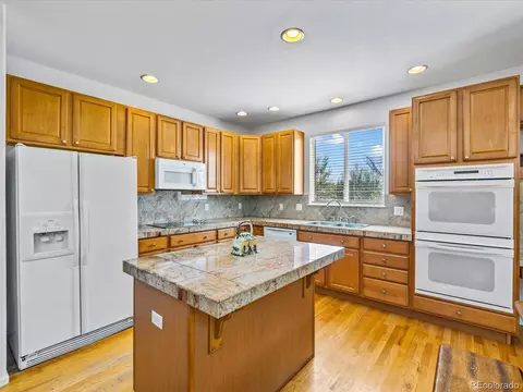 455 Columbine Dr, Bennett, CO 80102 photo 17