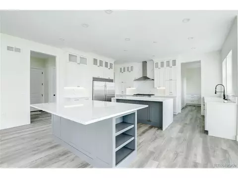 7941 S Langdale Way, Aurora, CO 80016