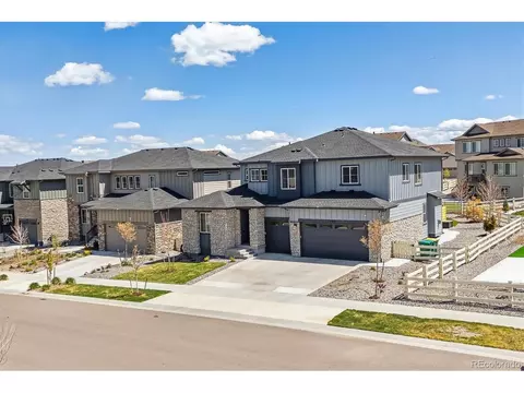 7240 S White Crow Way, Aurora, CO 80016