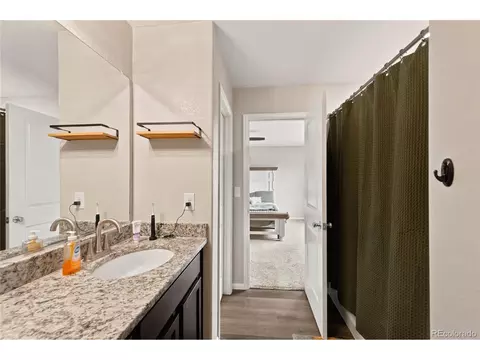 Bath - 47363 Lilac Ave, Bennett, CO 80102 photo 5 of 5