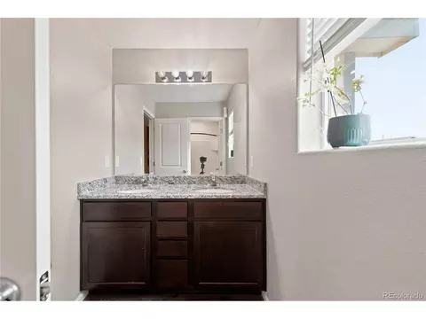 Bath - 47363 Lilac Ave, Bennett, CO 80102 photo 4 of 5