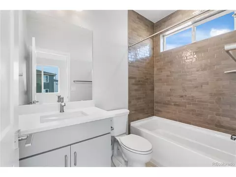 Bath - 12124 Octave Ave, Lone Tree, CO 80124 photo 1 of 4