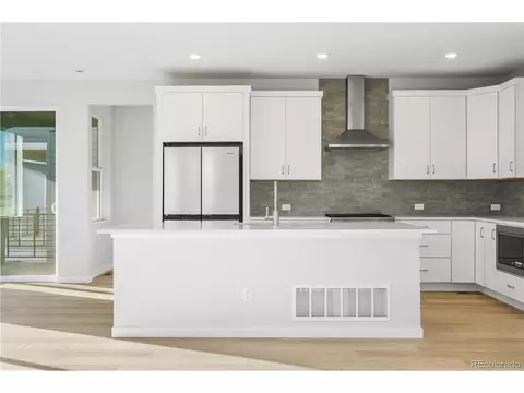 Kitchen - 12124 Octave Ave, Lone Tree, CO 80124 photo 2 of 6