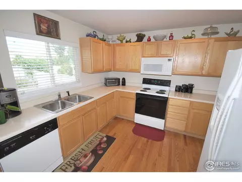 10273 Dresden St, Firestone, CO 80504 photo 4
