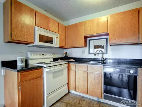 3315 Chisholm Trl #E-102, Boulder, CO 80301 photo 2