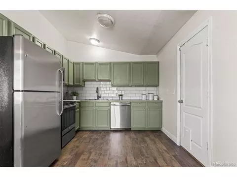 856 E 21st St, Greeley, CO 80631 photo 9
