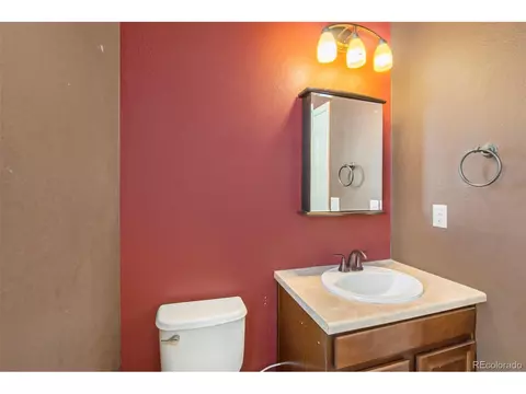 25915 E 1st Ave, Aurora, CO 80018 photo 9