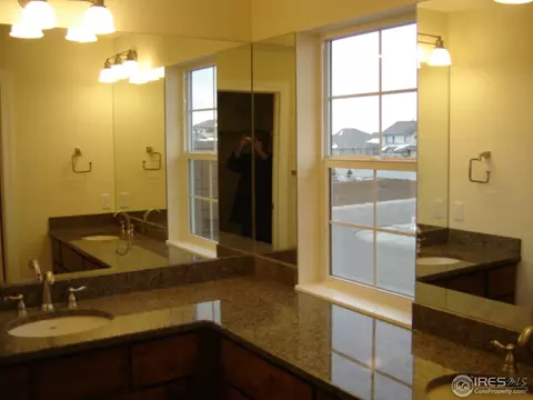 10091 Devonshire St, Longmont, CO 80504 photo 17