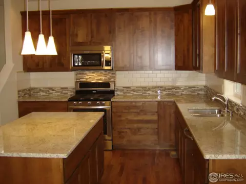 10091 Devonshire St, Longmont, CO 80504 photo 6