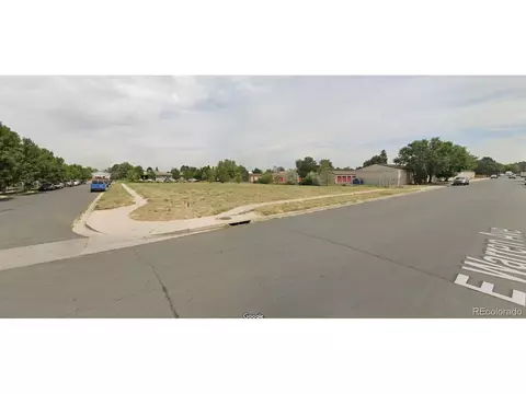 10209 E Warren Ave, Denver, CO 80247 photo 2