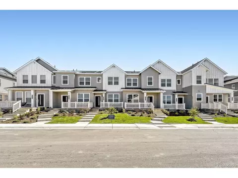 386 N Bersshine Ct, Watkins, CO 80137
