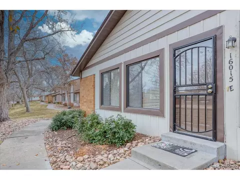 16015 E Ithaca Pl #E, Aurora, CO 80013 photo 2