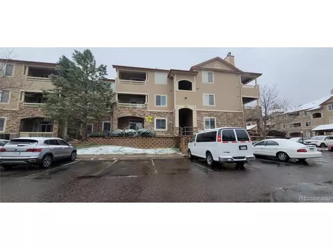 9557 W San Juan Cir #104, Littleton, CO 80128