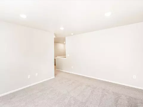 22415 E 7th Pl, Aurora, CO 80018 photo 16