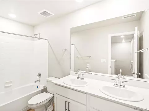 22415 E 7th Pl, Aurora, CO 80018 photo 25