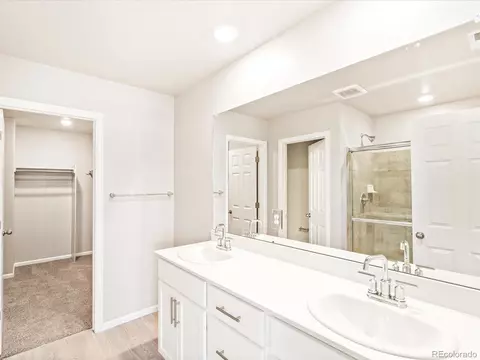 22415 E 7th Pl, Aurora, CO 80018 photo 20