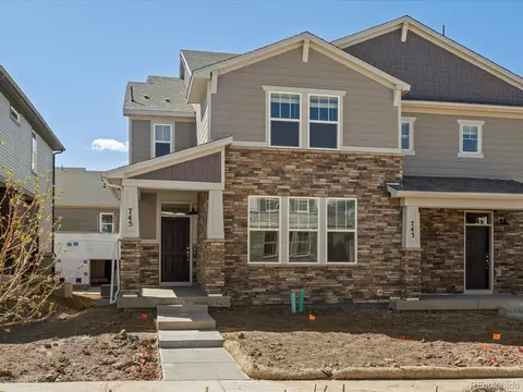 22415 E 7th Pl, Aurora, CO 80018 photo 2