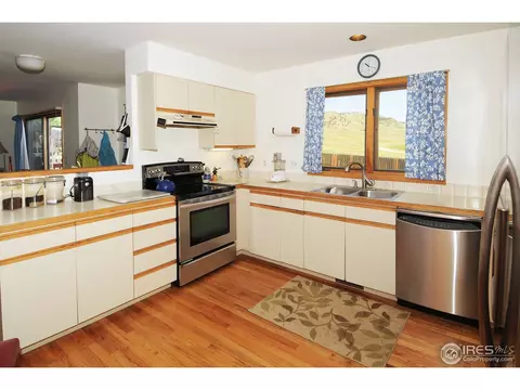 541 Locust Pl, Boulder, CO 80304 photo 13