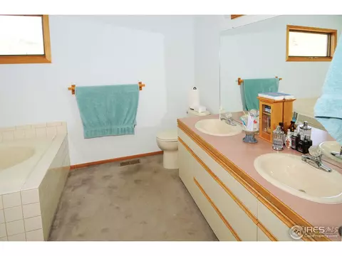 541 Locust Pl, Boulder, CO 80304 photo 18