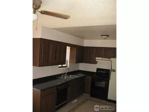 2110 36th St, Evans, CO 80620 photo 2
