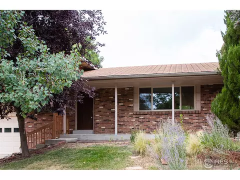 4987 Cornwall Dr, Boulder, CO 80301 photo 2