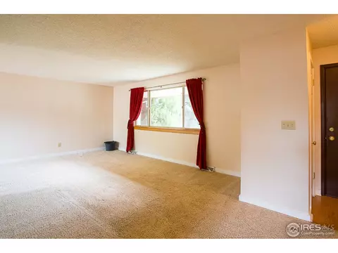 4987 Cornwall Dr, Boulder, CO 80301 photo 9