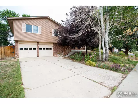 4987 Cornwall Dr, Boulder, CO 80301 photo 3