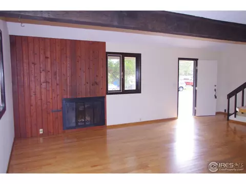 807 Rees Ct, Longmont, CO 80504 photo 3
