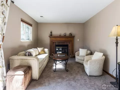 19752 E Bates Dr, Aurora, CO 80013 photo 8