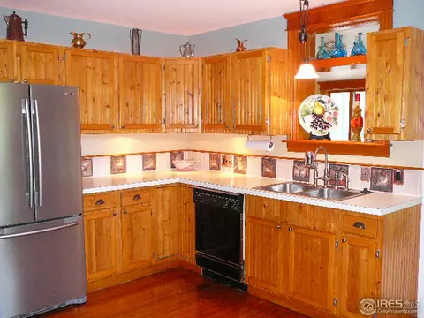 420 Stickney St, Lyons, CO 80540 photo 2